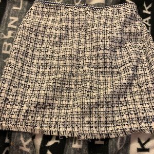 Adorable skirt!!